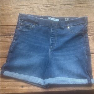 Liverpool Jean shorts - pull on, Hendricks, stretch, chloe